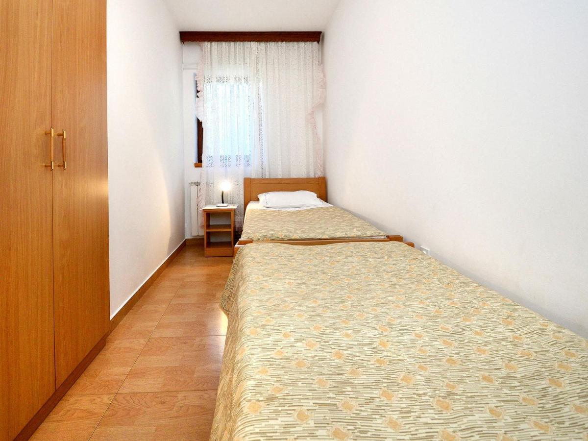 Albina-2 By Interhome Umag